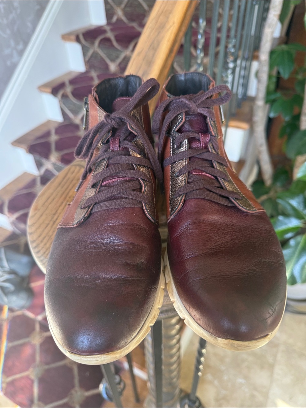 NAOT women’s size 9 pOLARIS leather high top sneaker - Picture 5 of 10